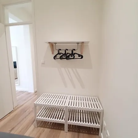 Shortstayflat - Central & Trendy Apartment *