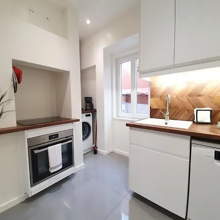 Shortstayflat - Central & Trendy Lisbon